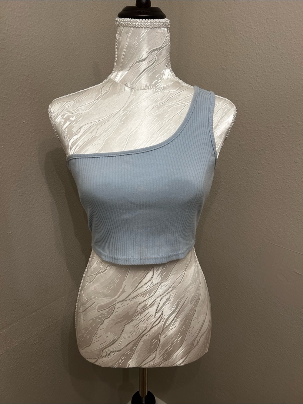 SHEIN Light Blue One-Shoulder Ribbed Crop Top